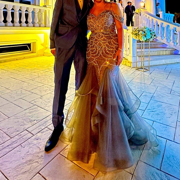 Designer fully beaded charcoal gray gown! - Picture 3 of 8